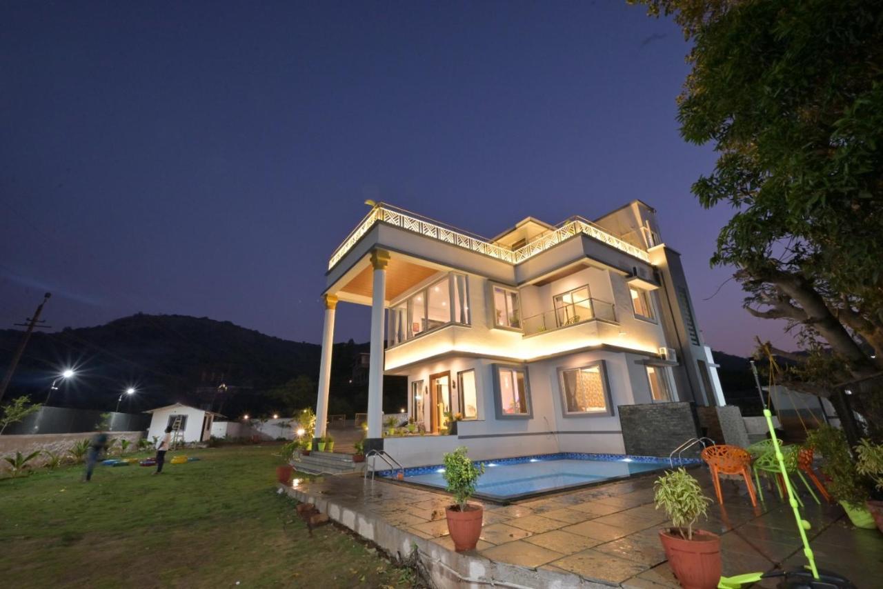White Castle Villa By Tropicana Stays Lonavala Exterior foto